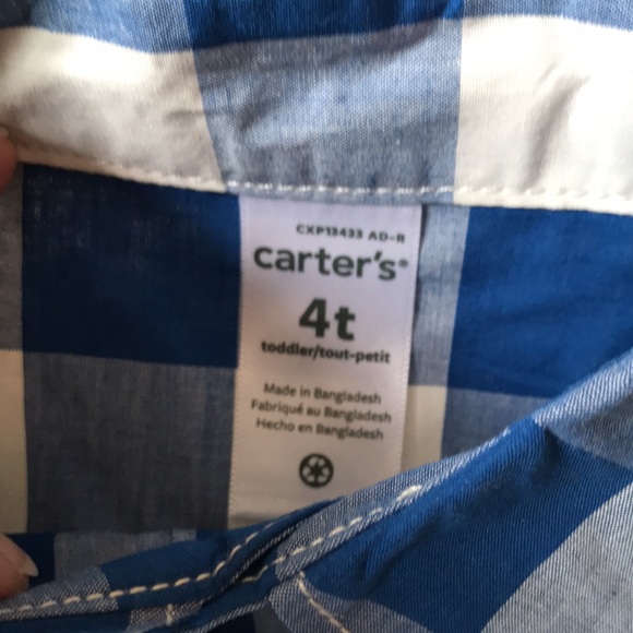 Button down - Picture 3 of 3